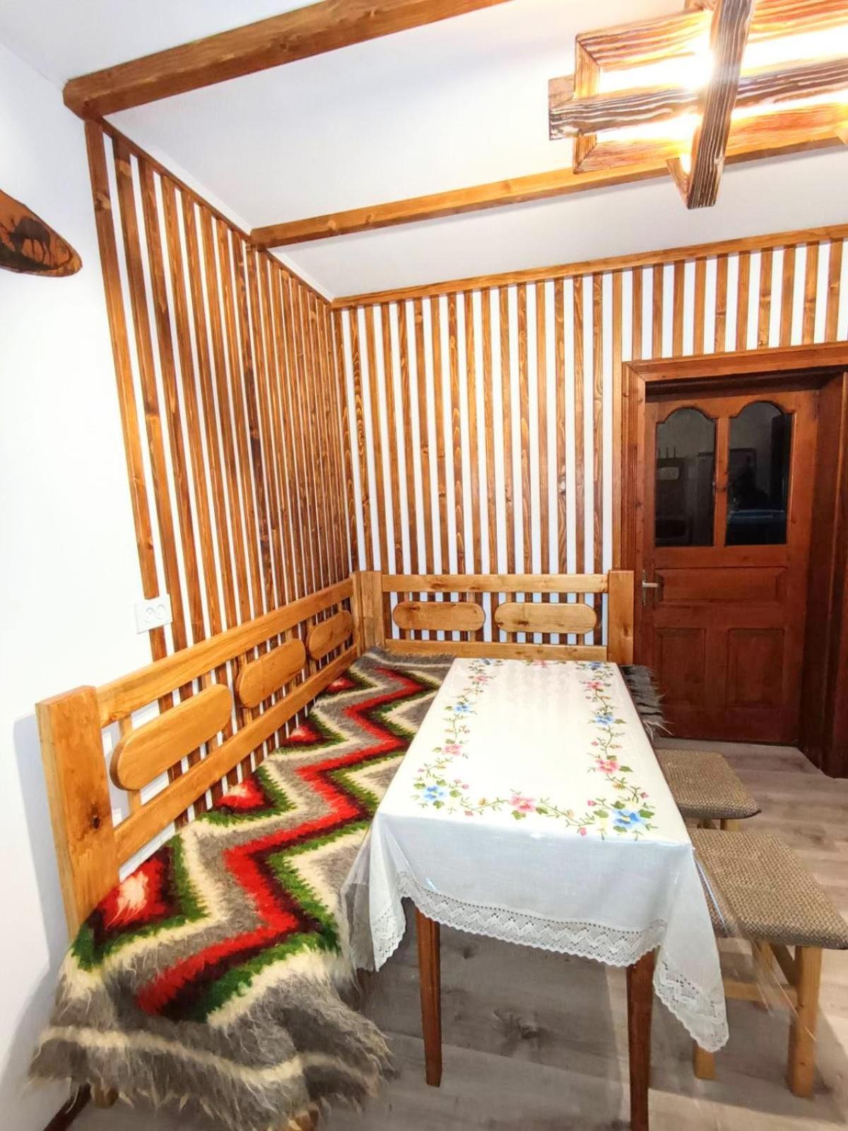 Будиночок Для Щастя Yaremche Exterior foto